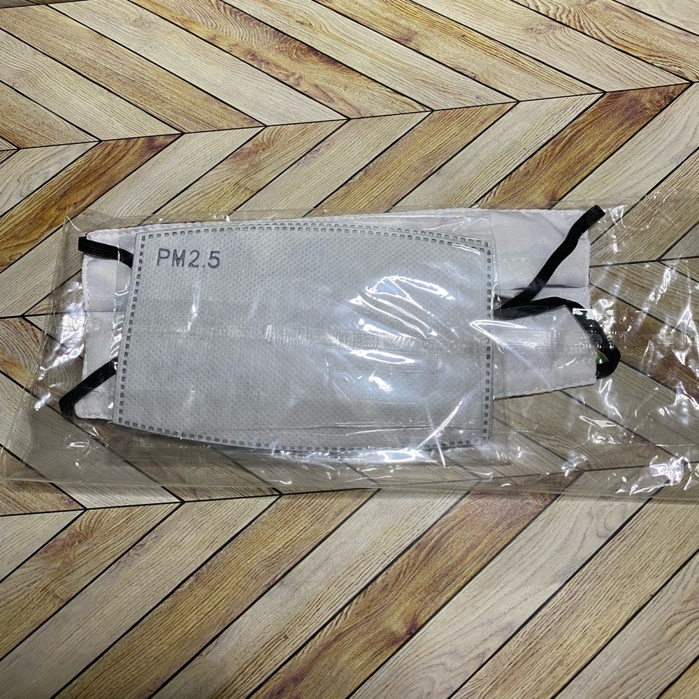 Hello Kitty Masks - Picture 4 of 6